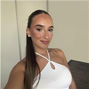 Profesora de apoyo escolar para niños cursando primaria y ESO con 2 años de experiencia